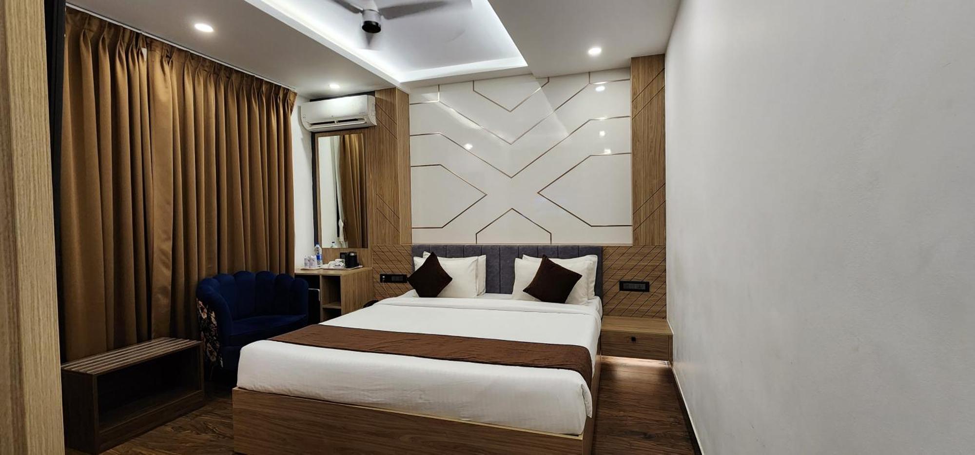 Hotel Arcadia Kottayam Exterior photo