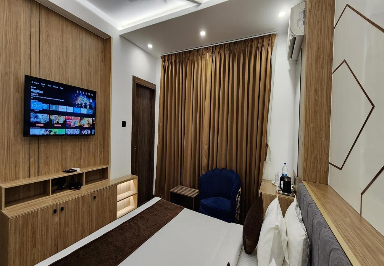 Hotel Arcadia Kottayam Exterior photo