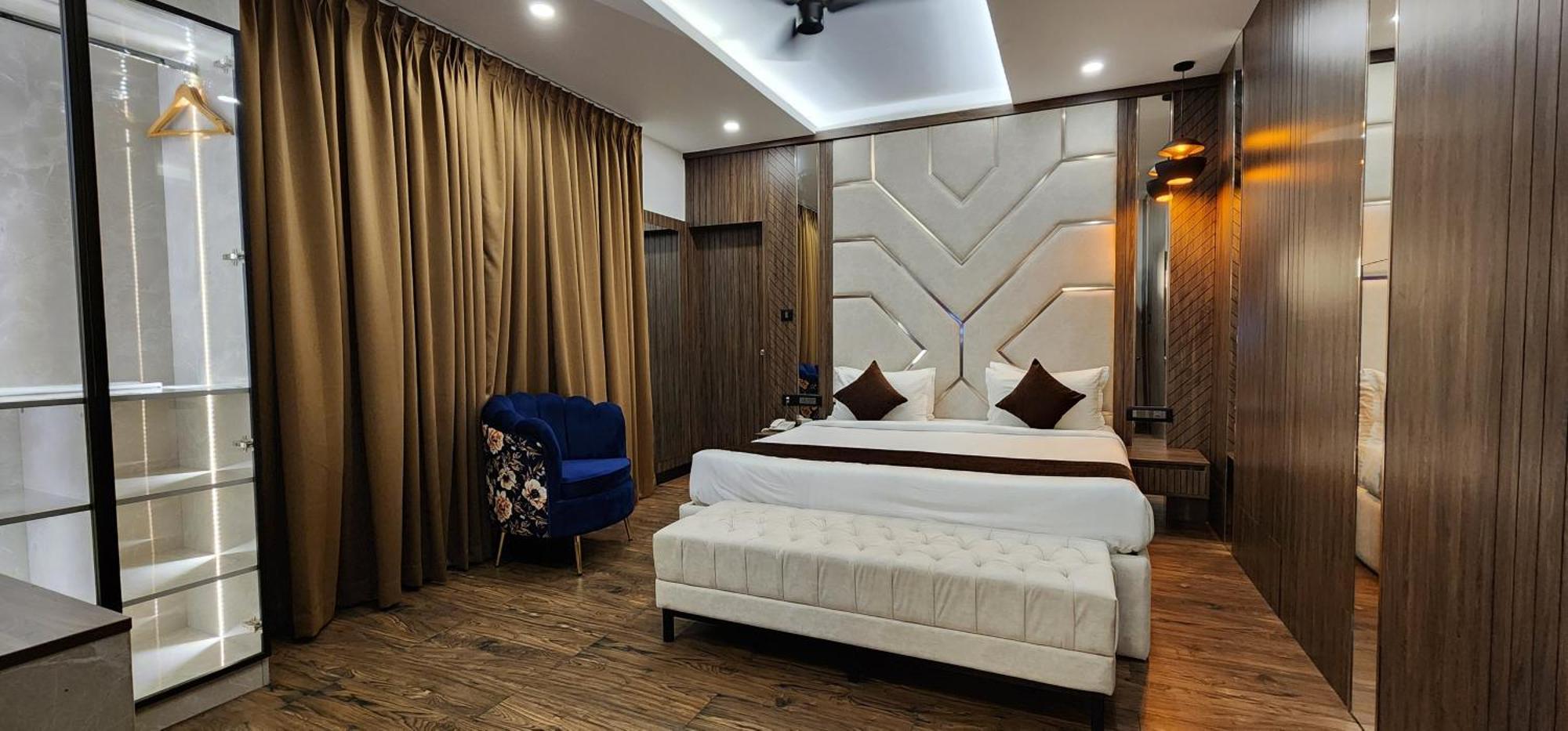 Hotel Arcadia Kottayam Exterior photo