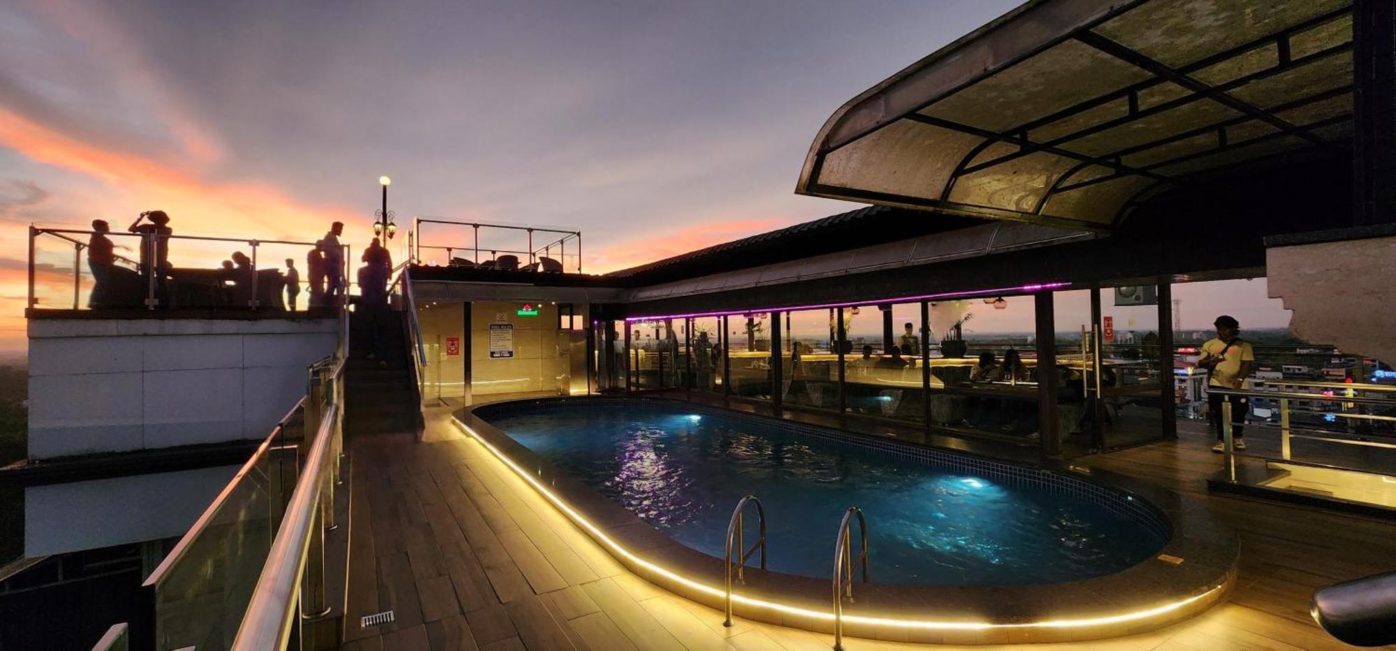 Hotel Arcadia Kottayam Exterior photo